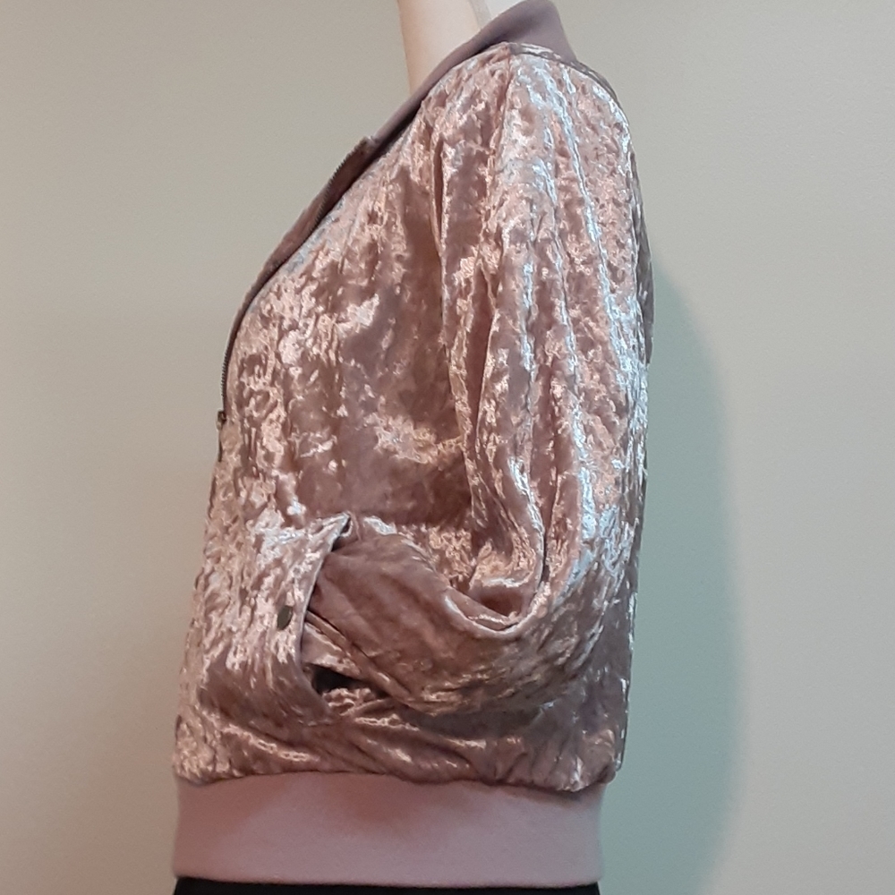 Mauve Crushed Velvet Bomber Jacket! - Picture 3 of 9